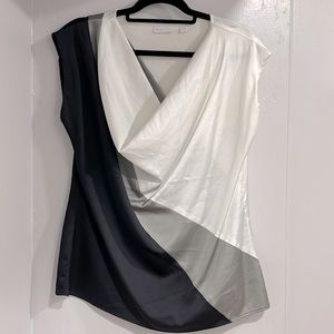 Sleeveless blouse